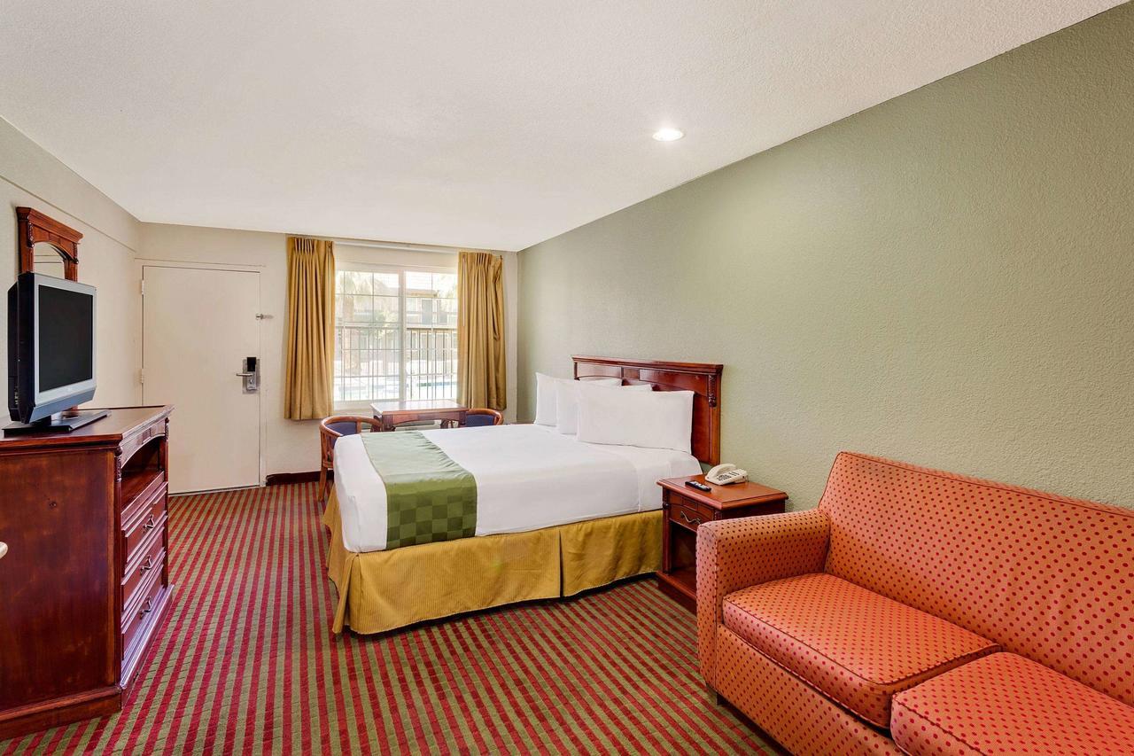 Travelodge By Wyndham Ель-Сентро Екстер'єр фото