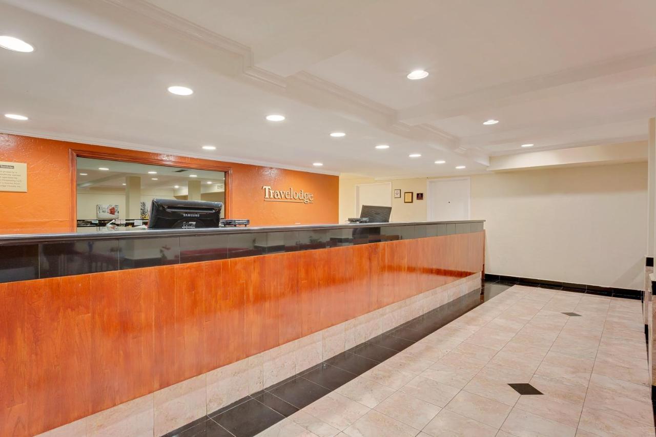 Travelodge By Wyndham Ель-Сентро Екстер'єр фото